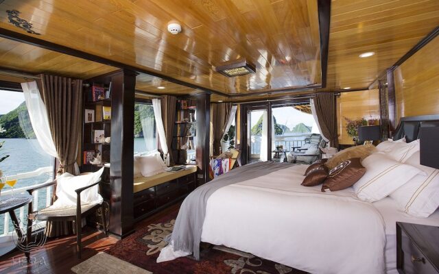 Hera Grand Luxury Cruises Halong