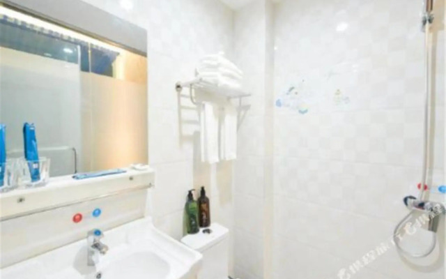 Zhengzhou Shangjia Fashion Hotel (Longzihu College District Store)