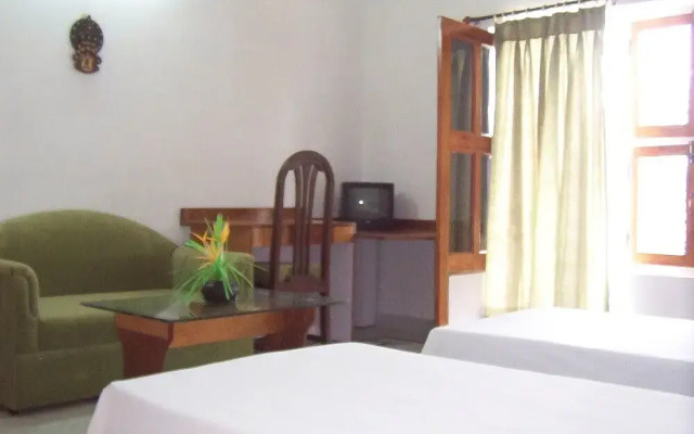 Hotel Surya