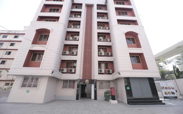 The Byke Studio Pure Veg Apartment, Thane