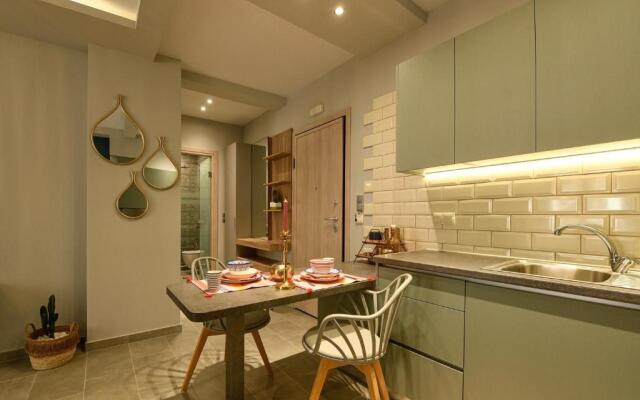Sunny Luxury Suite Grey
