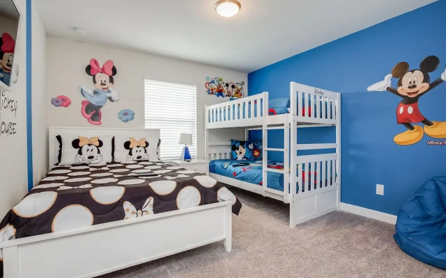 4 Bed 3 Ba Champions Gate Pool Home