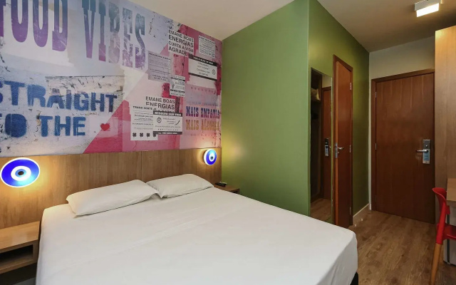 Golden Tower Express Araraquara by Fênix Hotéis