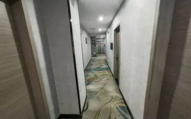 Huaibei Hanyue Business Hotel
