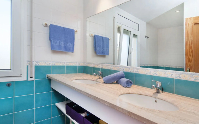 Holiday Home Villa Chari