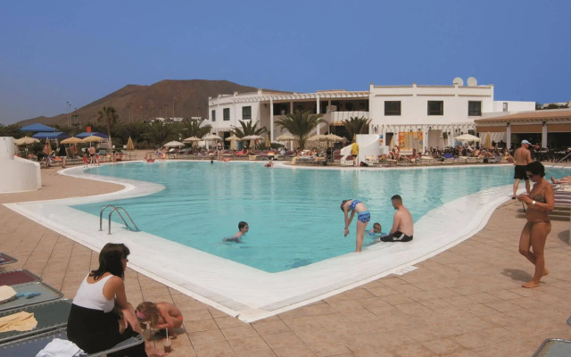 Rio Playa Blanca