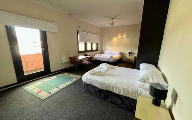 Gordon Hotel