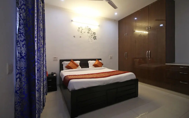 OYO 7526 near Artemis Hospital