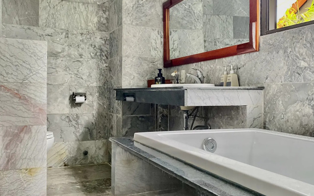 Villa Orchid Garden Riverside Hoi An