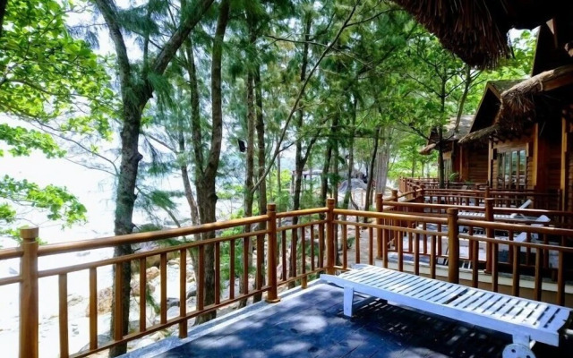 Osix Resort