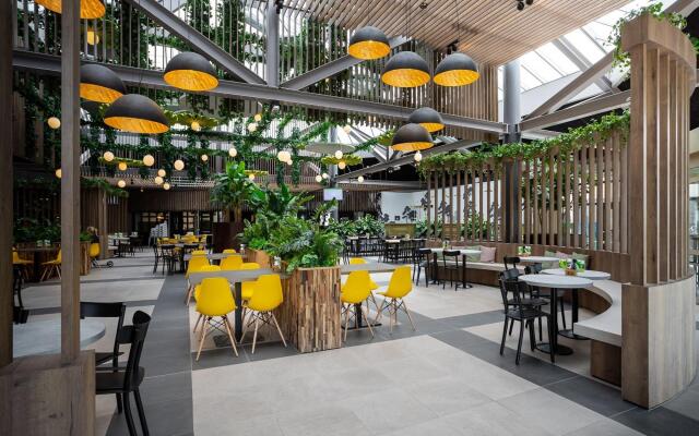 Stylish Villa With Covered Terrace in Limburg