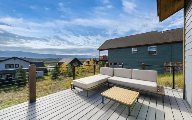 Scenic Perch 2 Bedroom Home