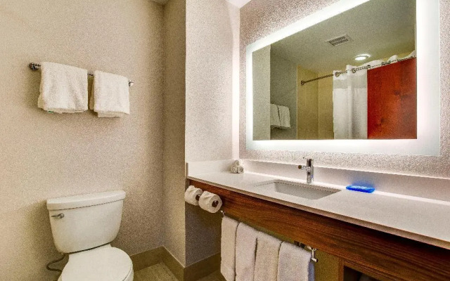 Holiday Inn Express Vincennes