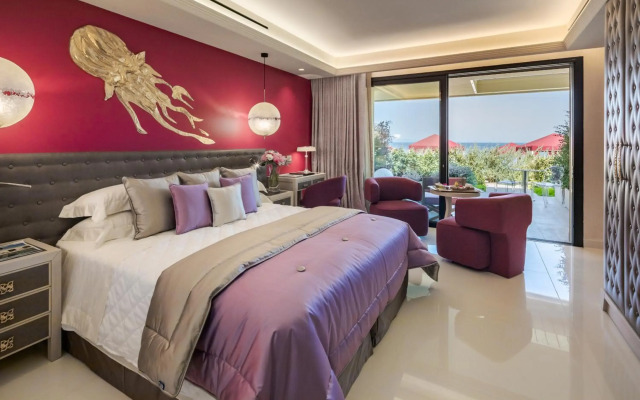 Cala Beach Resort