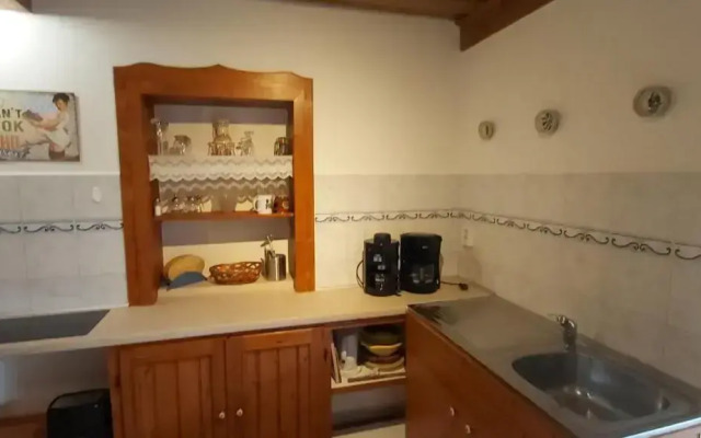 Diofa Vendeghazak