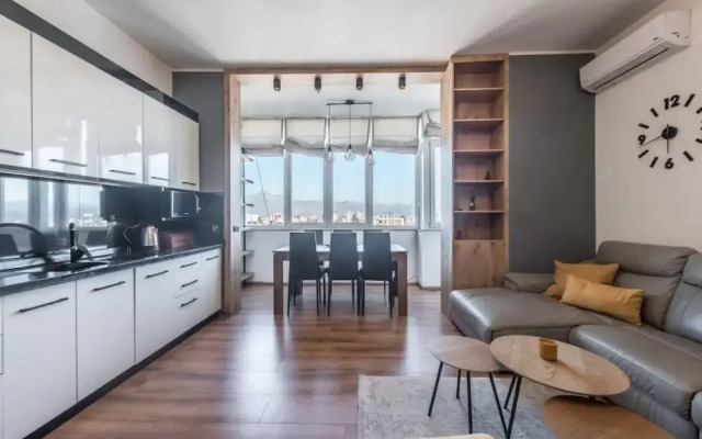 The Peace-up Apartment