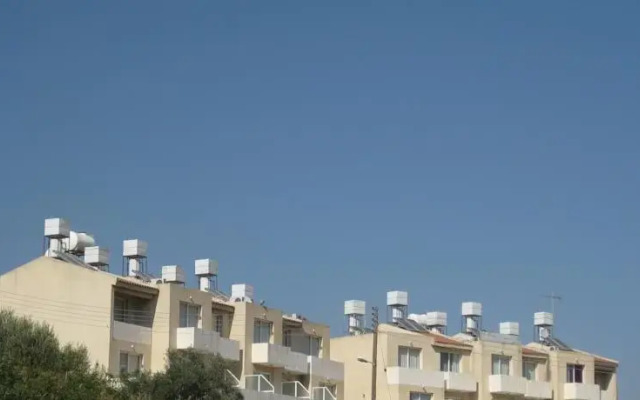 Parojim Apartments