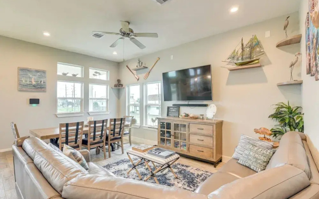 Walk to Sea Isle Beach! Canal-front Gem w/ Pool