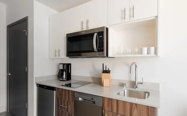 Sonder by Marriott Bonvoy Pivot Apartments Capitol Hill