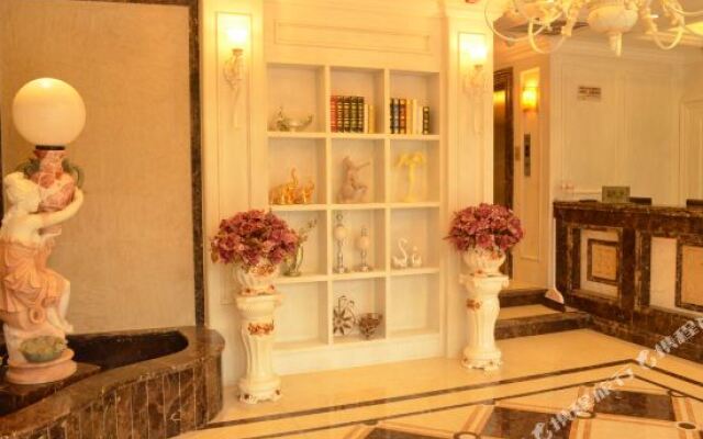 Qiha E-sports Hotel (Jinhua Government World Trade City Plaza)