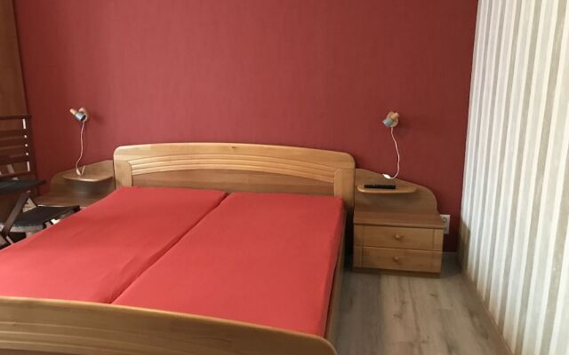 Beautiful Holiday Home in Ernst With Balcony