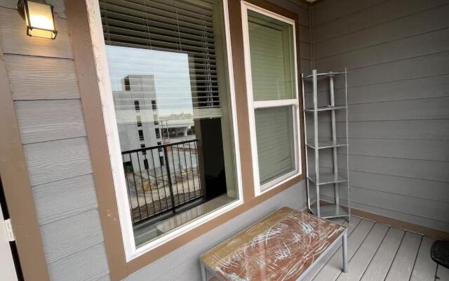 Sexy & Sensual 1BR Escape