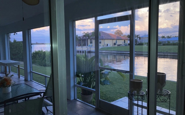 Manatee Palms Rentals