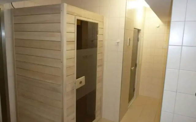 Hohe Lith 4.09 Modern Retreat