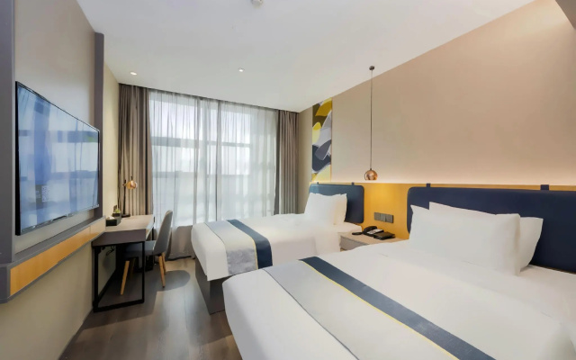 Home Inn Shanghai Lujiazui Oriental Pearl Hotel – Guest Rooms – Shanghai