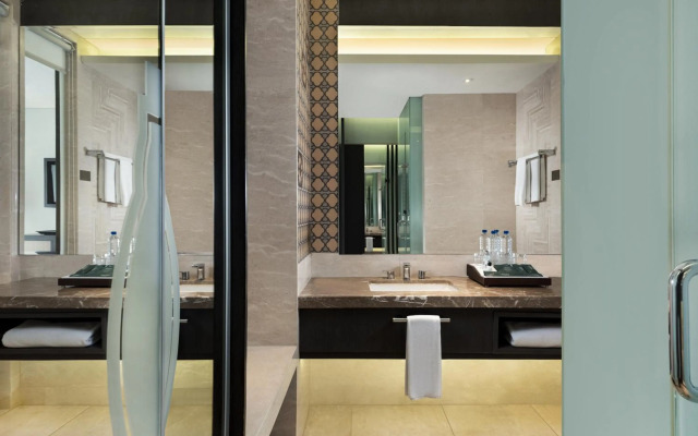 Pullman Bali Legian Beach