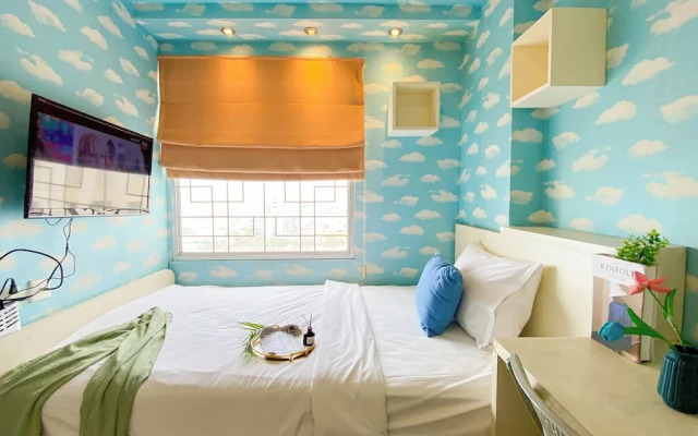 Warm And Homey 2Br At Green Bay Pluit Apartment