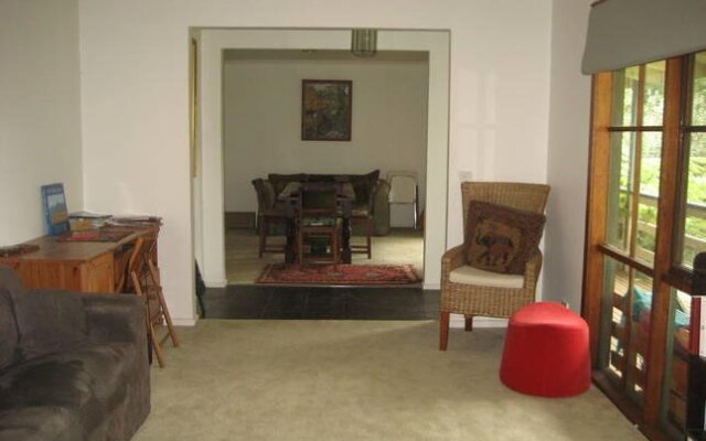 Warburton Holiday House