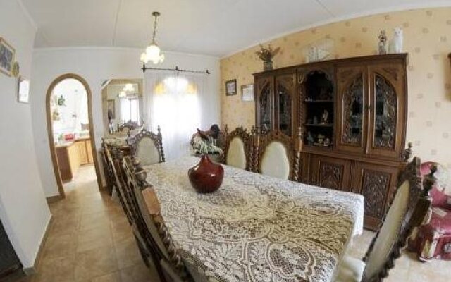 Aijpel Bed and Breakfast