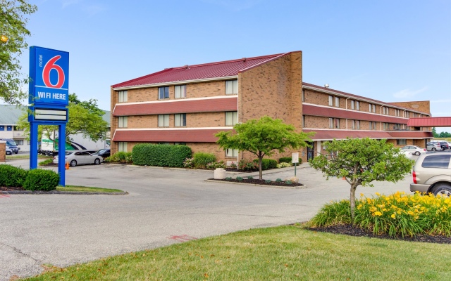 Red Roof Inn PLUS+ Columbus - Worthington