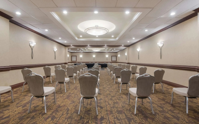 Best Western St. Catharines Hotel & Conference Centre