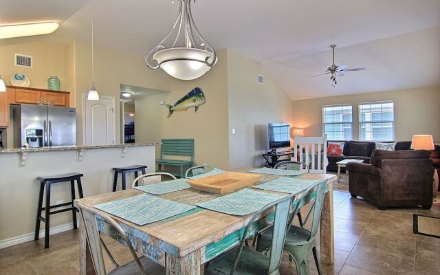 Banana Boat 424 by RedAwning