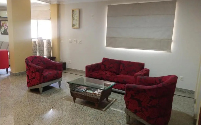 Crystal Plaza Hotel Marista