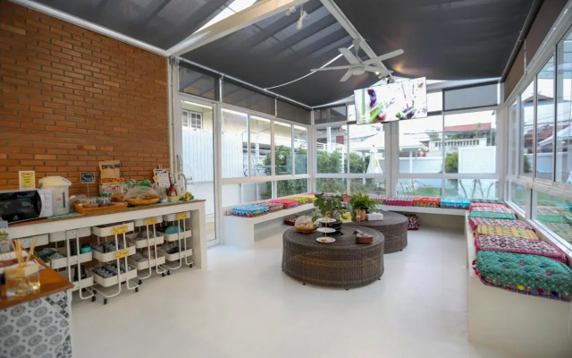 Hostel Lullaby - Adults Only