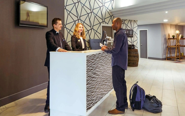 Novotel Manchester West