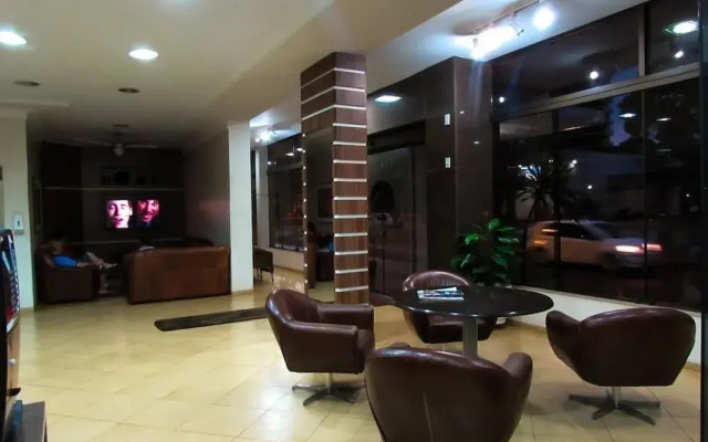 Dourados Center Hotel