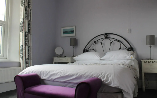 Taunton House B&B