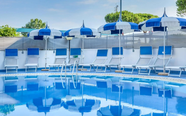 Hotel Ambassador