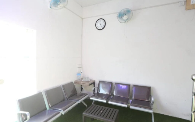 Bleu Ville By OYO Rooms