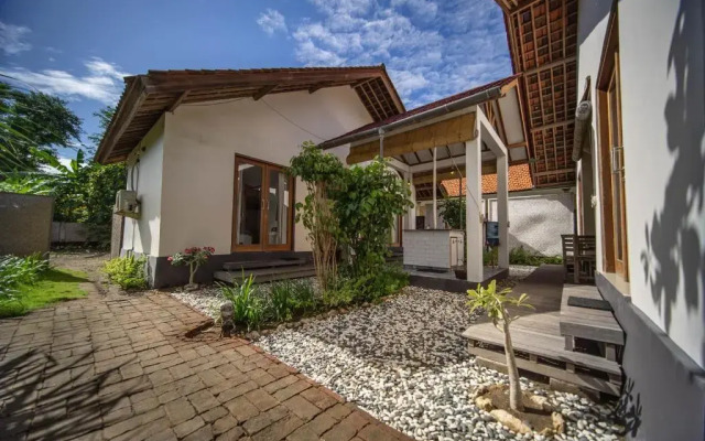 Living Room Lembongan