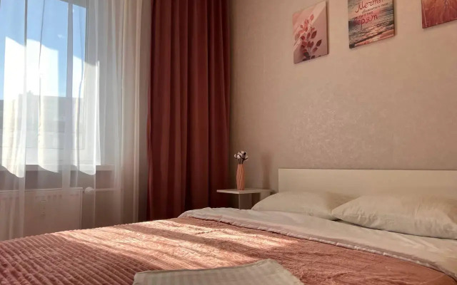 Какие Люди на проспекте Коломяжском 13 корпус 3