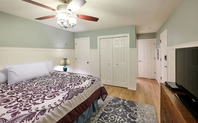 Surftides Plaza Rentals