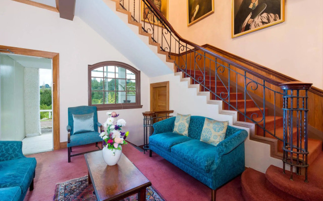 Waitomo Caves Hotel