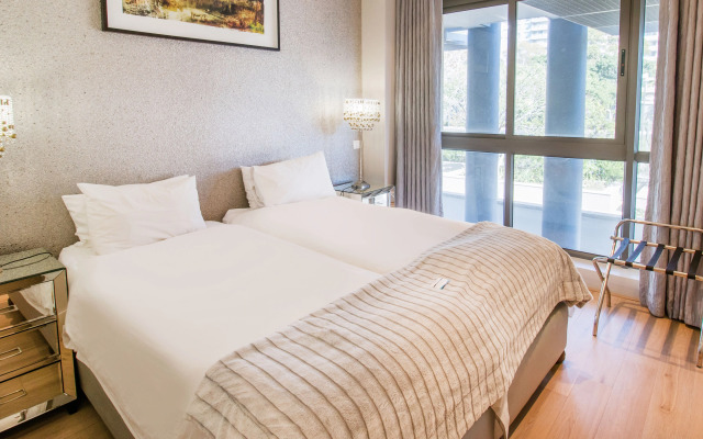 Апарт-отель Waterfront Village