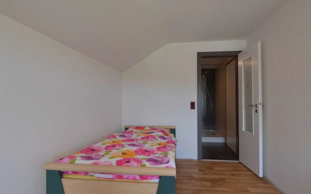 Apartment With Private Garden & Terrace