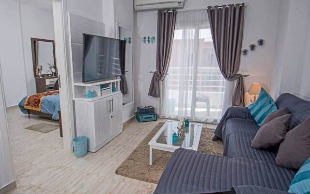 Luxury Wi-fi 1 Bedroom Apt. Close to El Gouna